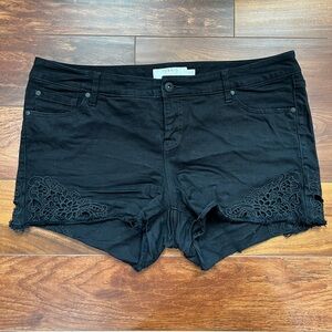 Torrid Floral Cut-out detail Shorts